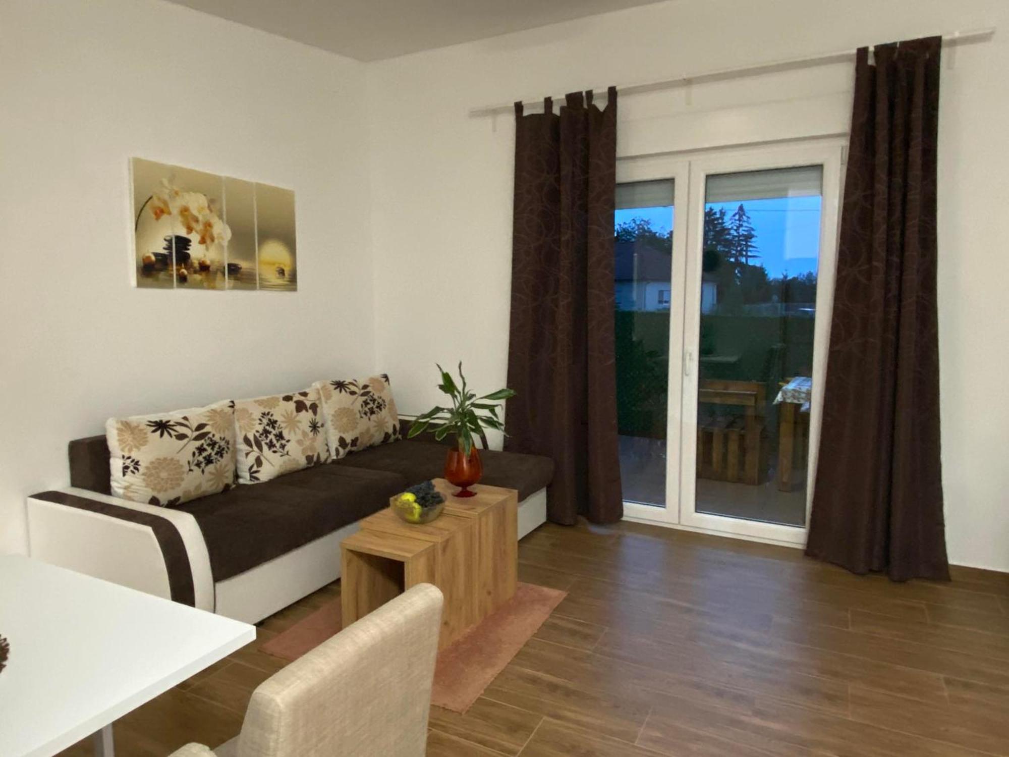Aparthotel Filigran Palić Exterior foto